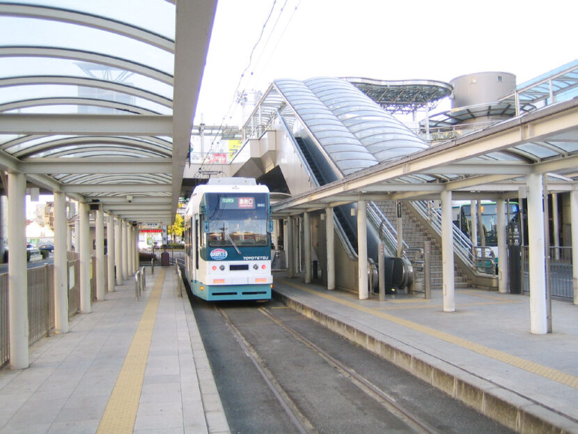 Ekimae_Station_(Toyohashi_Railroad)